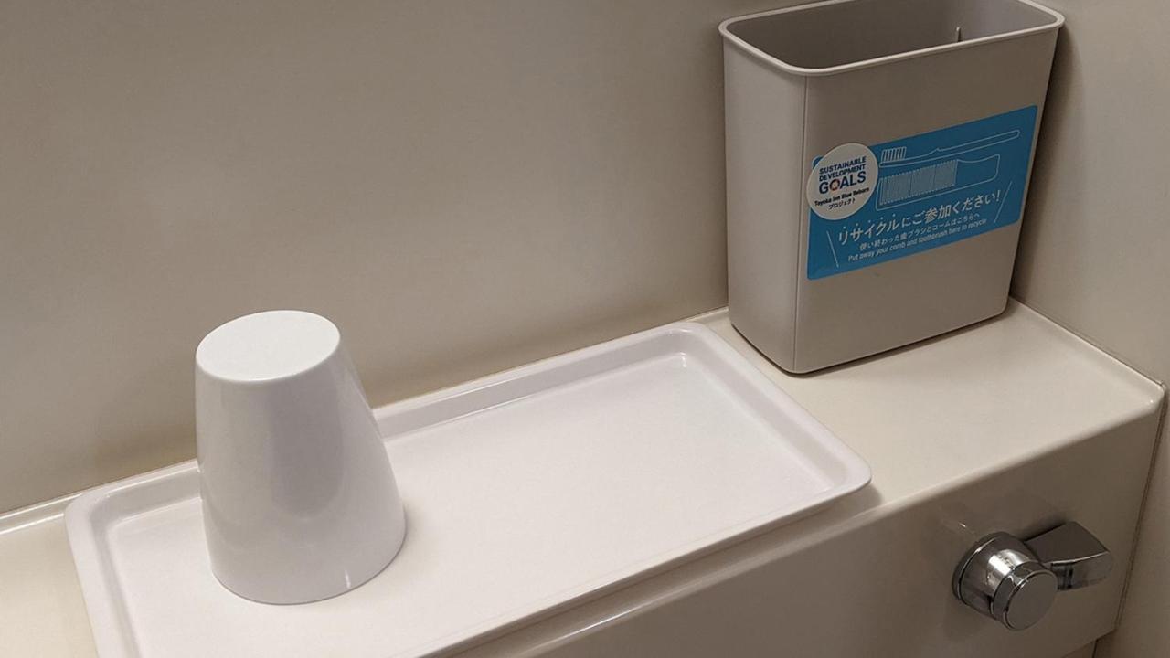 Toyoko Inn Tokyo Akabane-Eki Higashi-Guchi Exteriör bild